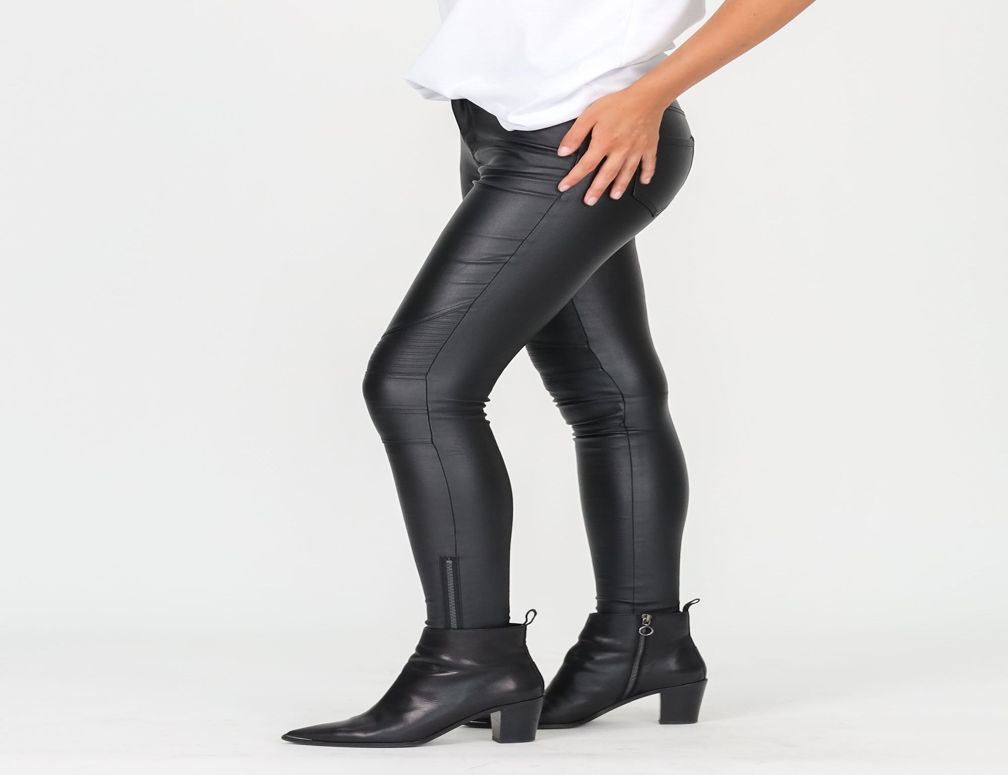 Nøjagtighed efterligne styrte Zip Leg Leather Look Jean - Black - Pants - Full Length - Women's Clothing  - Storm